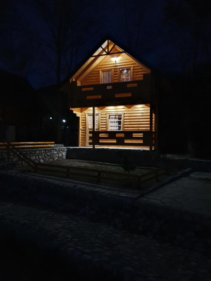 Bed and Breakfast Vodopad Lisine Strmosten Exterior foto