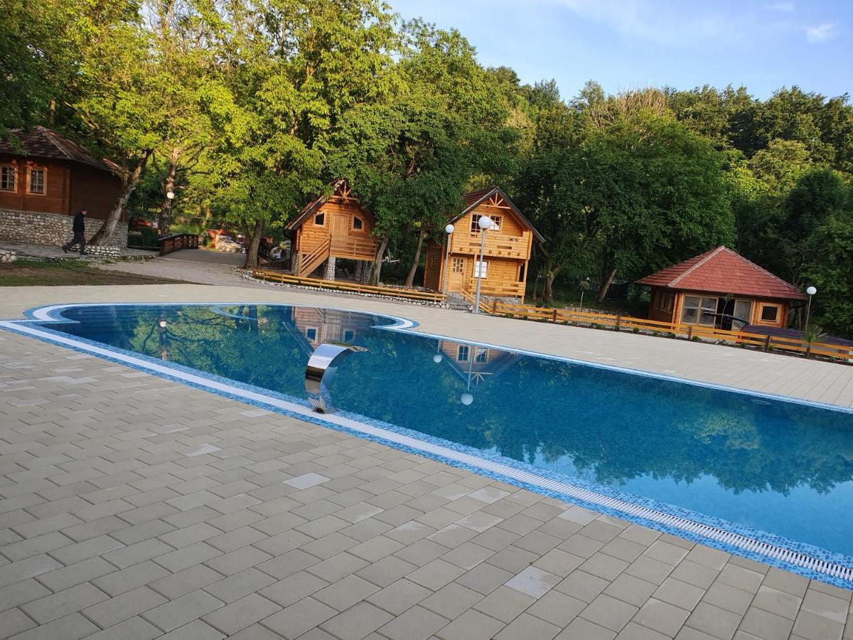 Bed and Breakfast Vodopad Lisine Strmosten Exterior foto