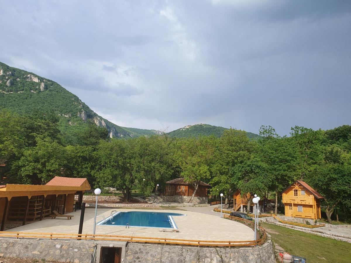 Bed and Breakfast Vodopad Lisine Strmosten Exterior foto