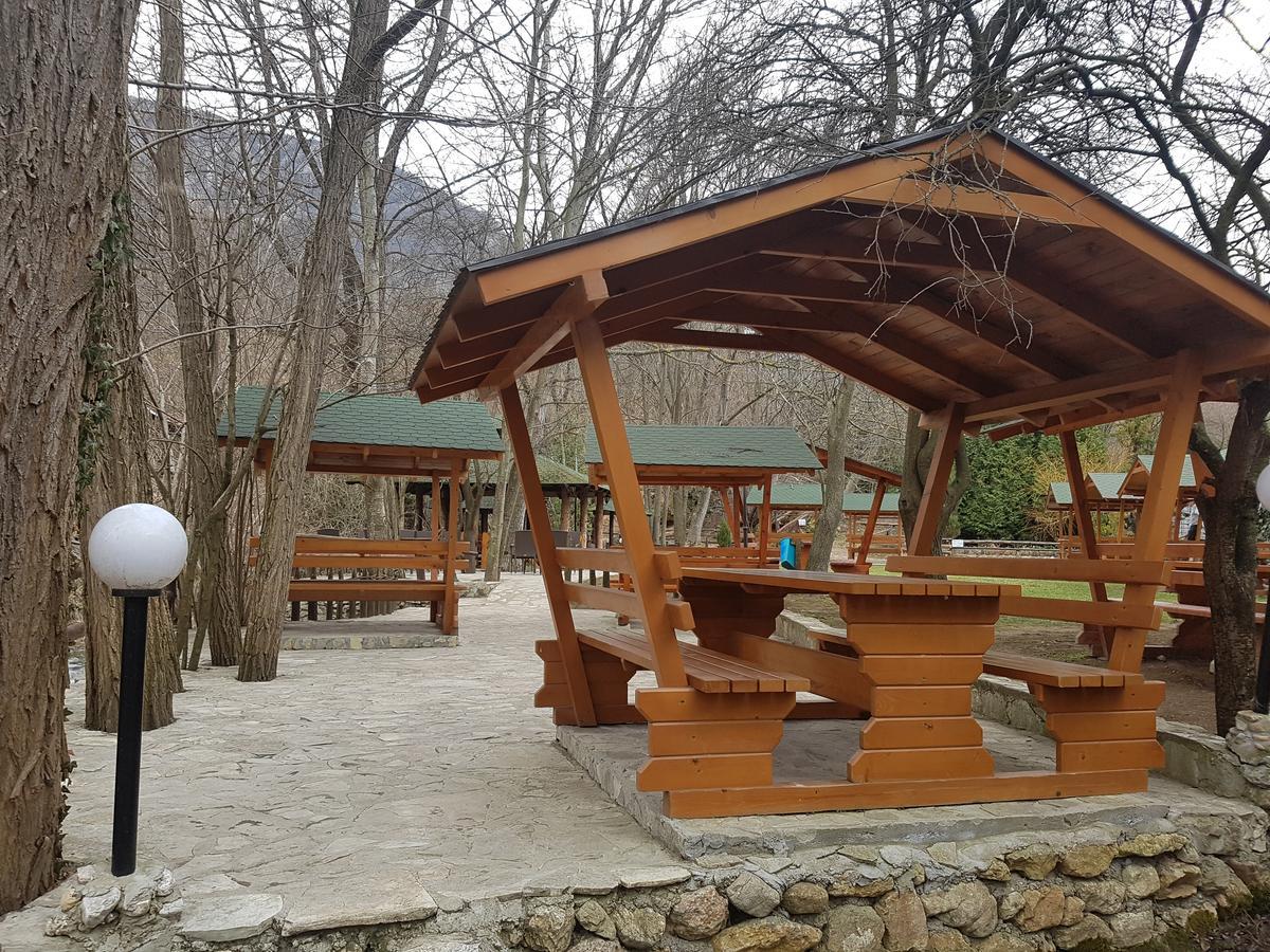 Bed and Breakfast Vodopad Lisine Strmosten Exterior foto