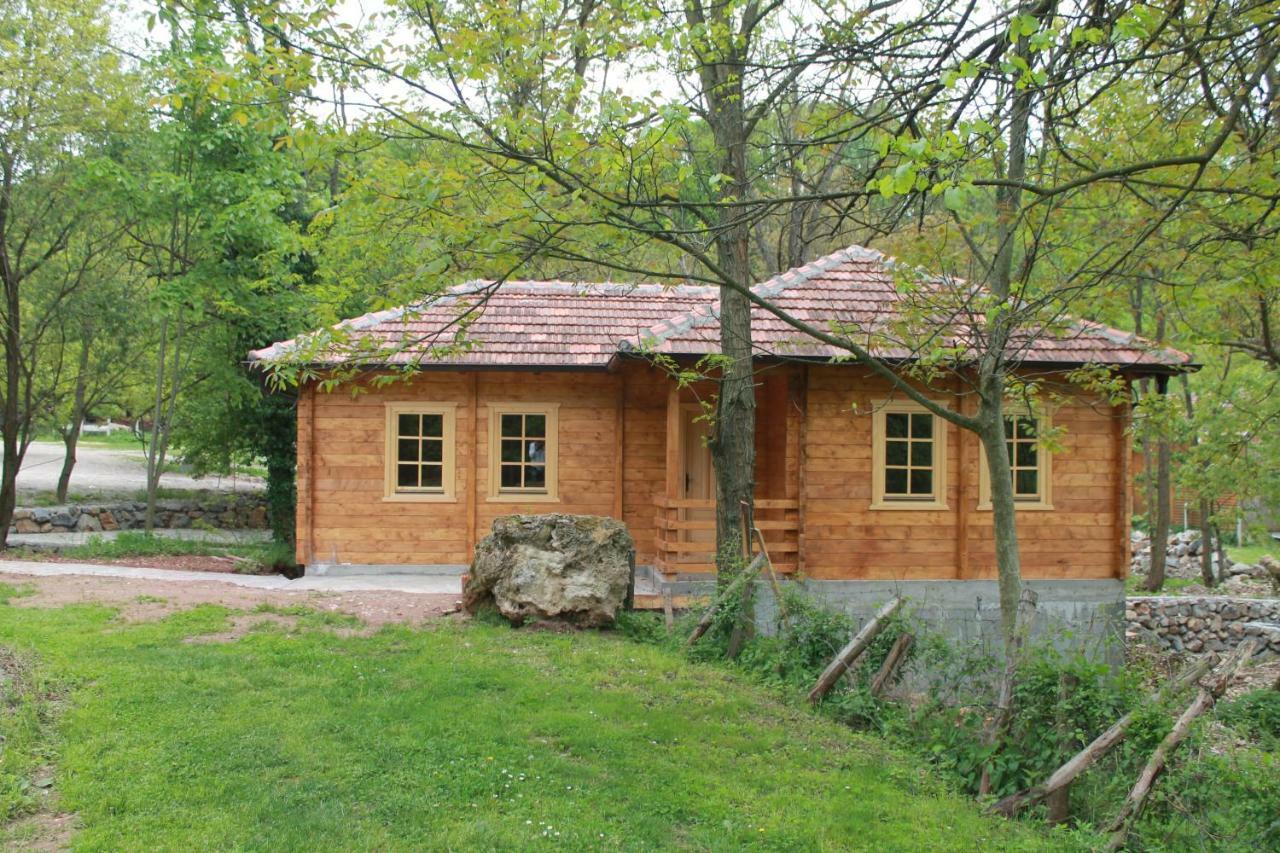 Bed and Breakfast Vodopad Lisine Strmosten Exterior foto