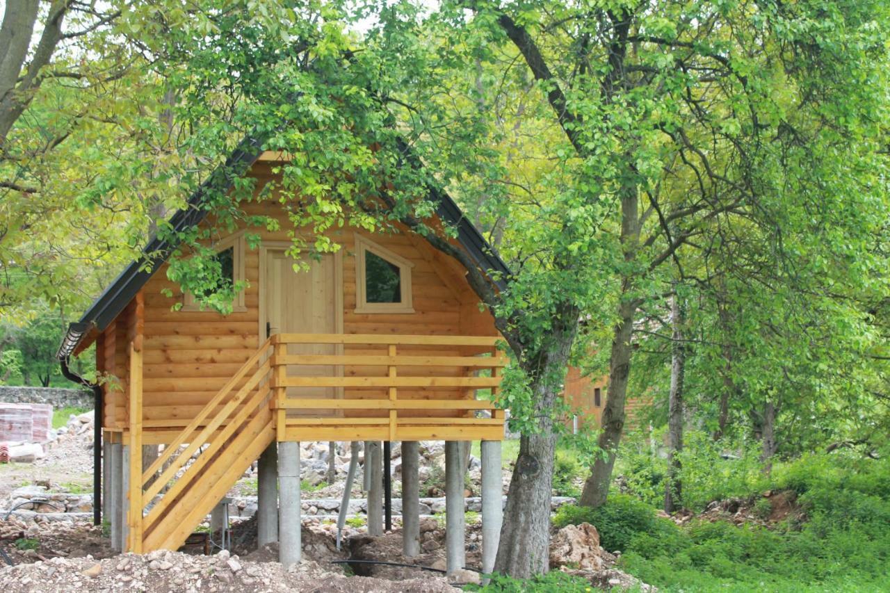 Bed and Breakfast Vodopad Lisine Strmosten Exterior foto